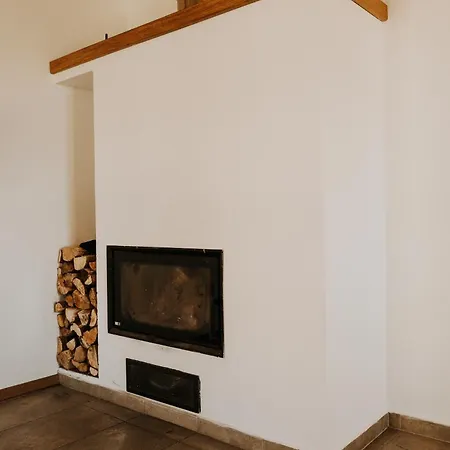 Fortovna Guest house Castrov